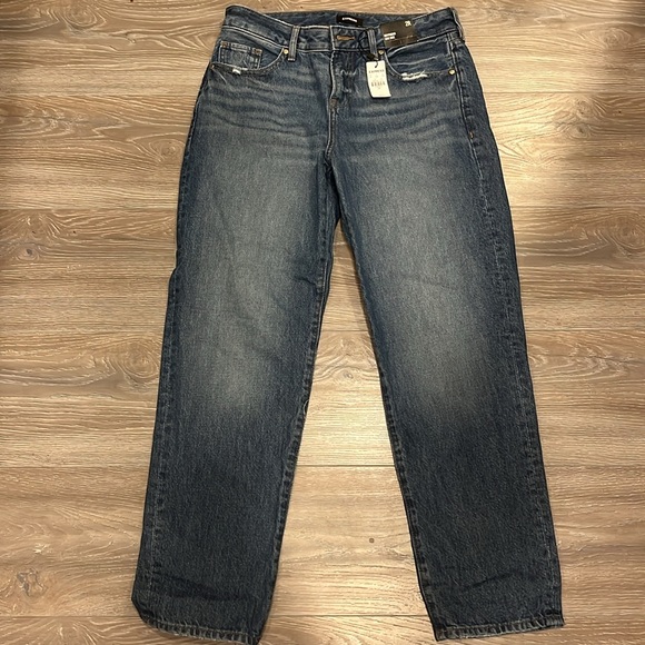 Express Boyfriend Low Rise, Medium Wash Jeans - Picture 3 of 5